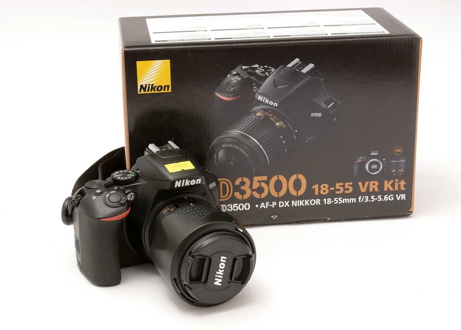 354 - A Nikon D3500 camera kit.