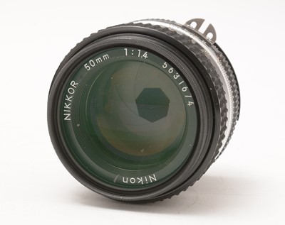 Lot 358 - Two Nikon lenses.