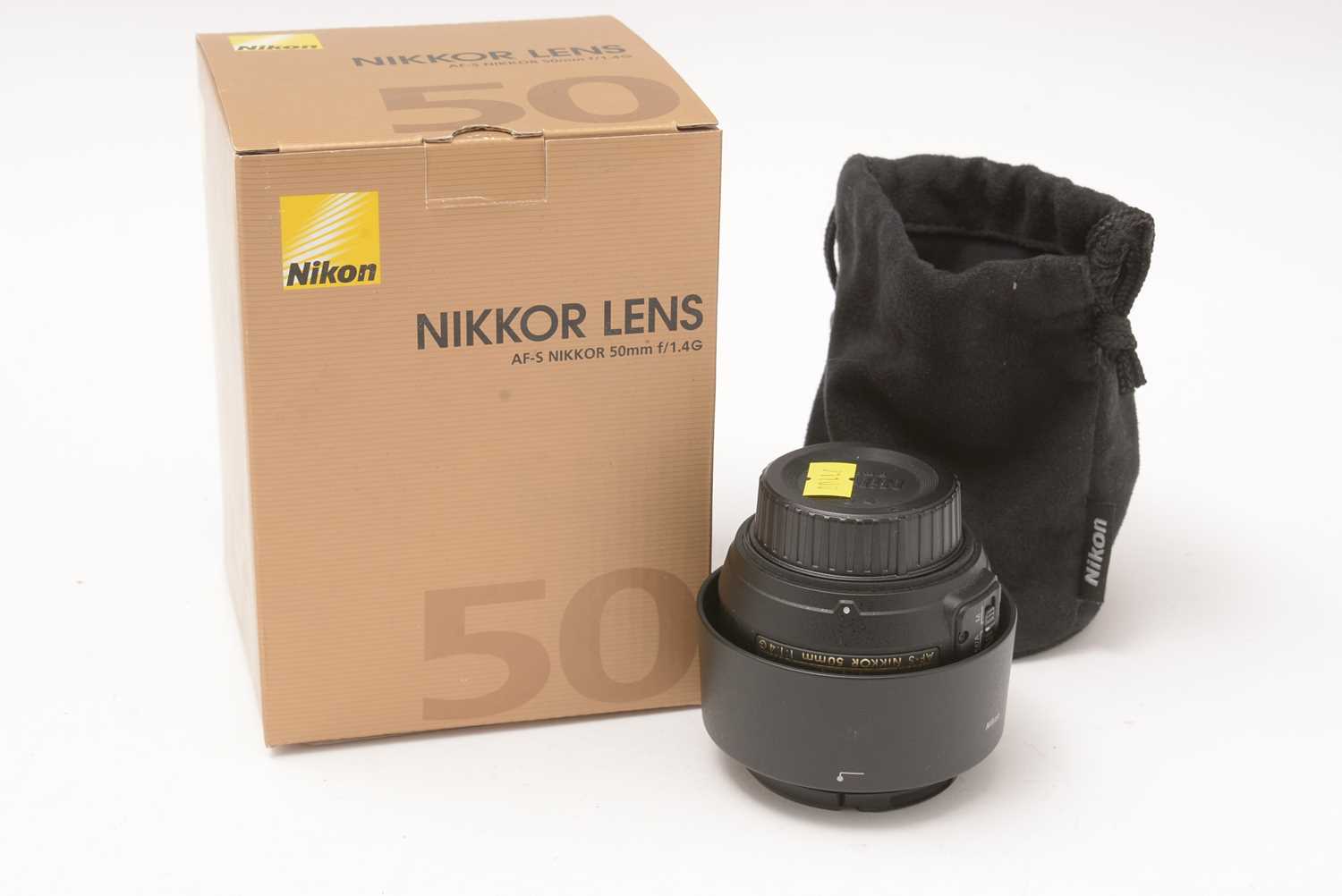 364 - A Nikon lens.