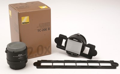 Lot 369 - Nikon teleconverter.