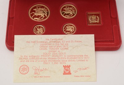 Lot 883 - An Isle of Man 1977 gold proof sovereign set