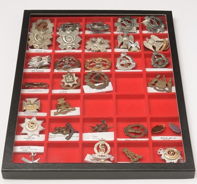 Lot 500 - Collection of British collar badges