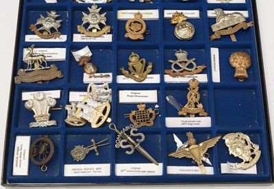 Lot 494 - Collection of British cap badge