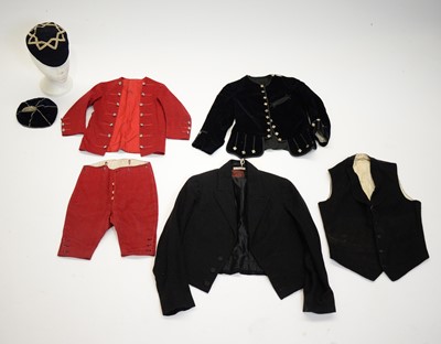 Lot 796 - Edwardian tailoring for a little boy