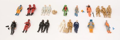 Lot 196 - Collection of loose figurines.
