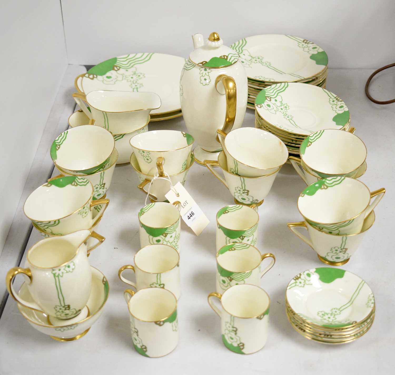 Lot 446 - A Royal Doulton 'Glamis' tea and coffee service