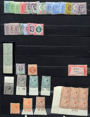 Lot 842 - A selection of GB mint stamps