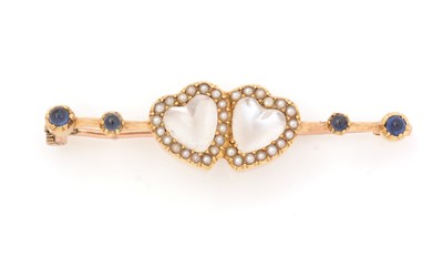 Lot 50 - An Edwardian moonstone, seed pearl and sapphire brooch
