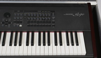 Lot 112 - A Yamaha S90 synthesiser in flight case.