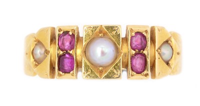 Lot 71 - A Victorian pearl and ruby ring