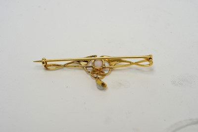 Lot 135 - Murrle Bennett & Co: an opal and yellow metal brooch