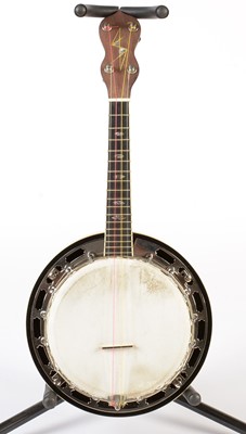 Lot 44 - A banjolele cased