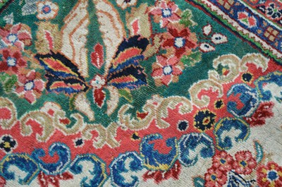 Lot 365 - Eprsian Sarough Mahal carpet