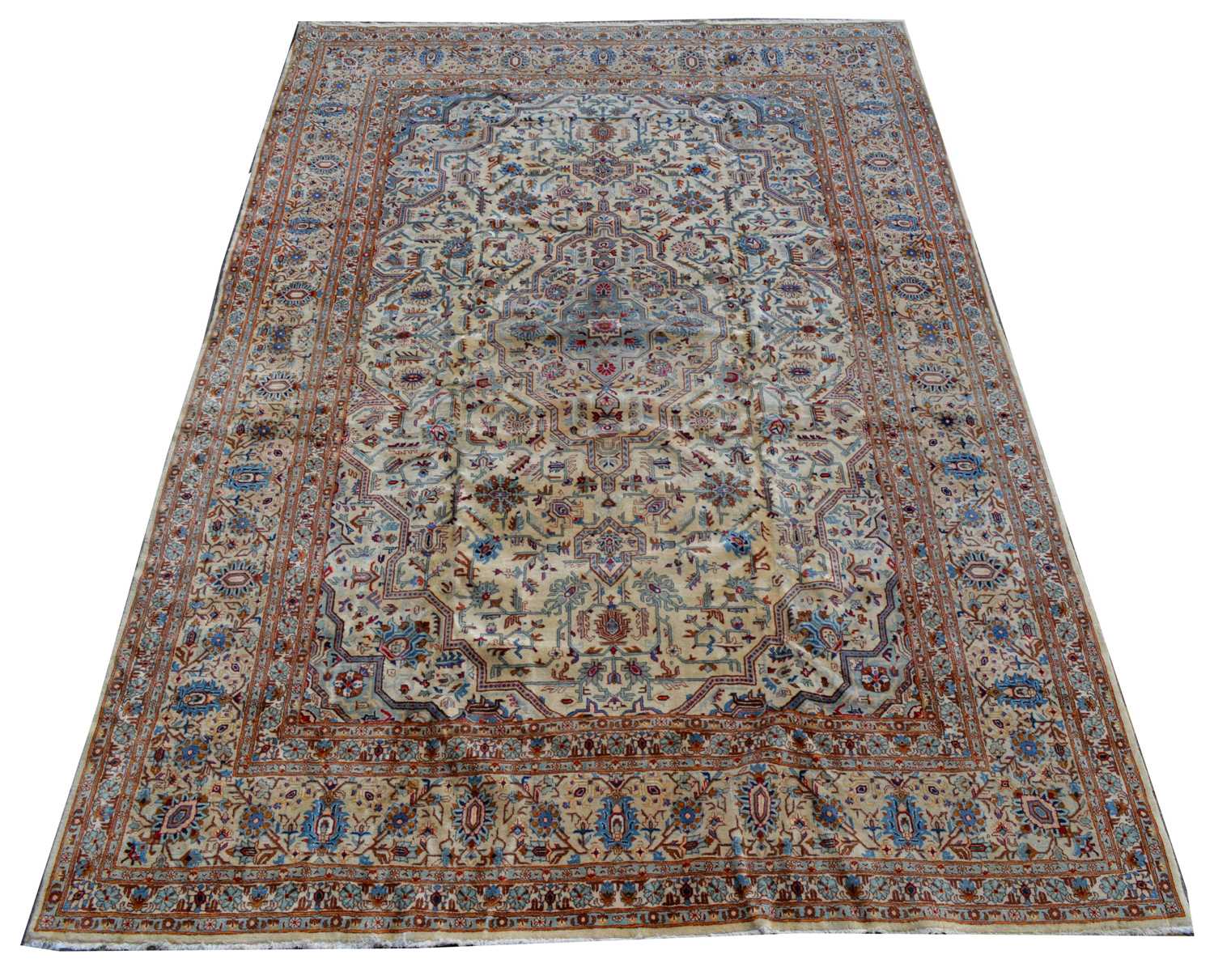 Lot 99 - A Kashan carpet