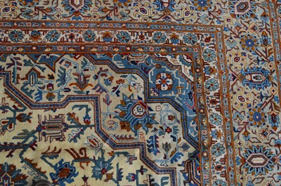 Lot 99 - A Kashan carpet