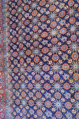 Lot 671 - A Varamin carpet