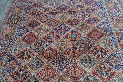Lot 409 - A Sarough carpet