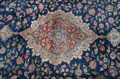 Lot 412 - A Yazd carpet