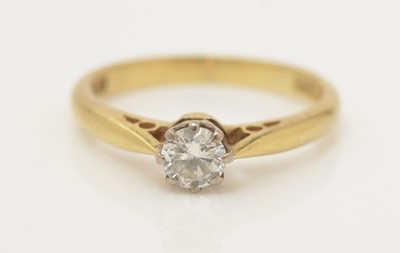 Lot 161 - A single stone diamond ring