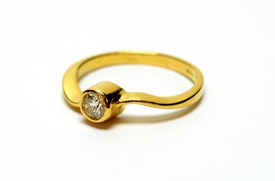 Lot 286 - A single stone diamond ring