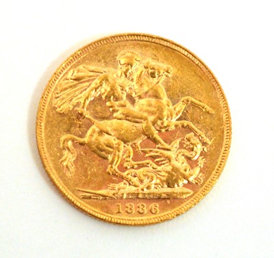 Lot 104 - Australian Queen Victoria gold sovereign, 1886
