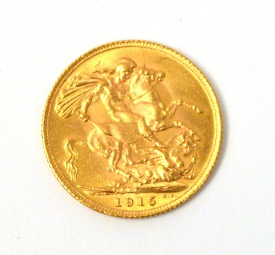 Lot 131 - A George V gold sovereign, 1915.