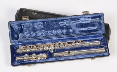 Lot 4 - An Emerson Silver close hole flute.