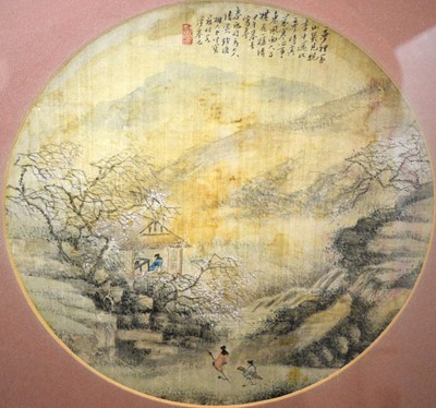 Lot 478 - Chinese circular fan painting on silk