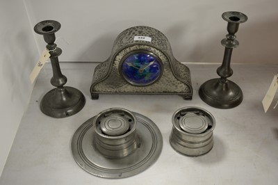 Lot 342 - Pewter mantel clock; and other pewter items.