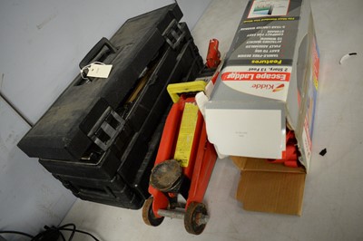 Lot 538 - A seven drawer metal workshop-cabinet and a selection of tools.