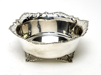 Lot 534 - A George V silver fruit bowl, by Josiah Williams & Co