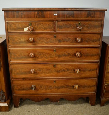 Lot 106 - Large Victorian chest of drawers.