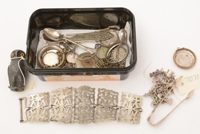 Lot 191 - An early 20th Century pewter owl pepperette; and other items