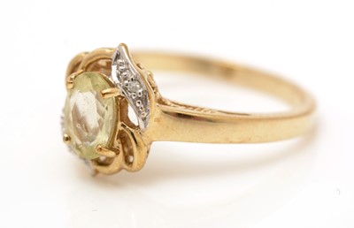 Lot 20 - A citrine and diamond ring