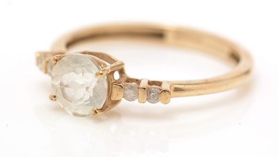 Lot 38 - A rock crystal and diamond ring