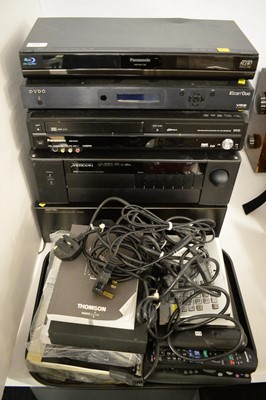 Lot 282 - Selection of hi-fi and home entertainment electronics.