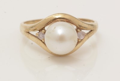 Lot 109 - Five pearl or opal rings