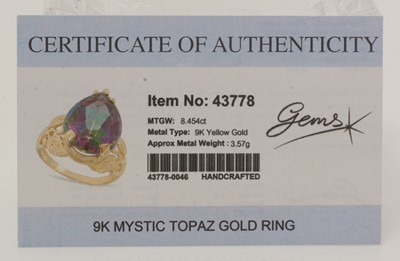 Lot 115 - Three gemstone set rings