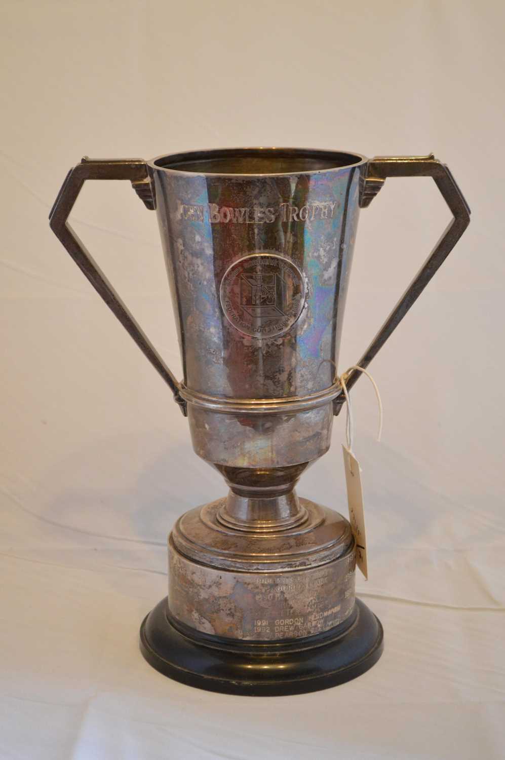 Lot 161 - An Art Deco silver trophy cup