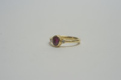 Lot 146 - A ruby and diamond ring