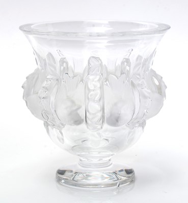 Lot 530 - Modern Lalique campana vase