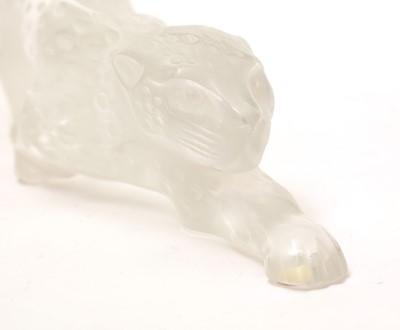 Lot 534 - modern Lalique Zeila Panther