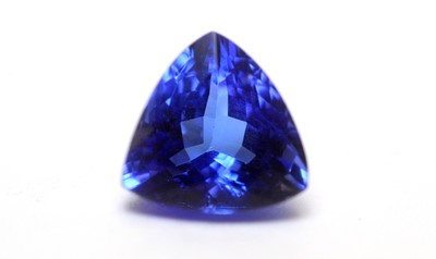 Lot 1003 - A trillion-cut tanzanite of 3.81cts