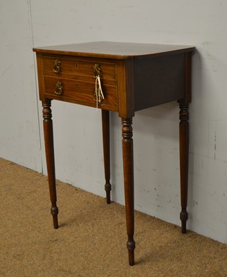 Lot 29 - A Georgian mahogany and satinwood banded occasional/work table.