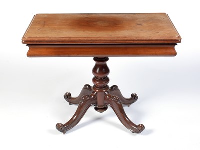 Lot 1032 - A Victorian mahogany tea table