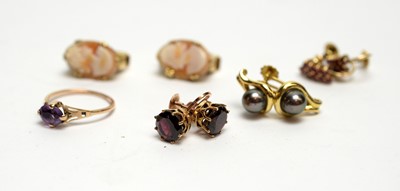 Lot 275 - Earrings and an amethyst ring.