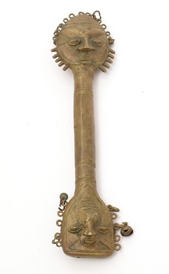 Lot 940 - An Ipawo Ase sceptre