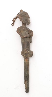 Lot 941 - An Ipawo Ase sceptre