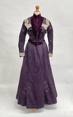 Lot 1201 - Late Victorian two-piece walking dress
