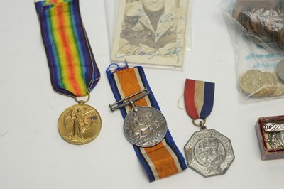 Lot 149 - Two WWI general service medals and other items